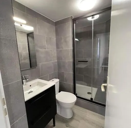 Apartamento T2 Familiaux - Confort&plage à Pied *